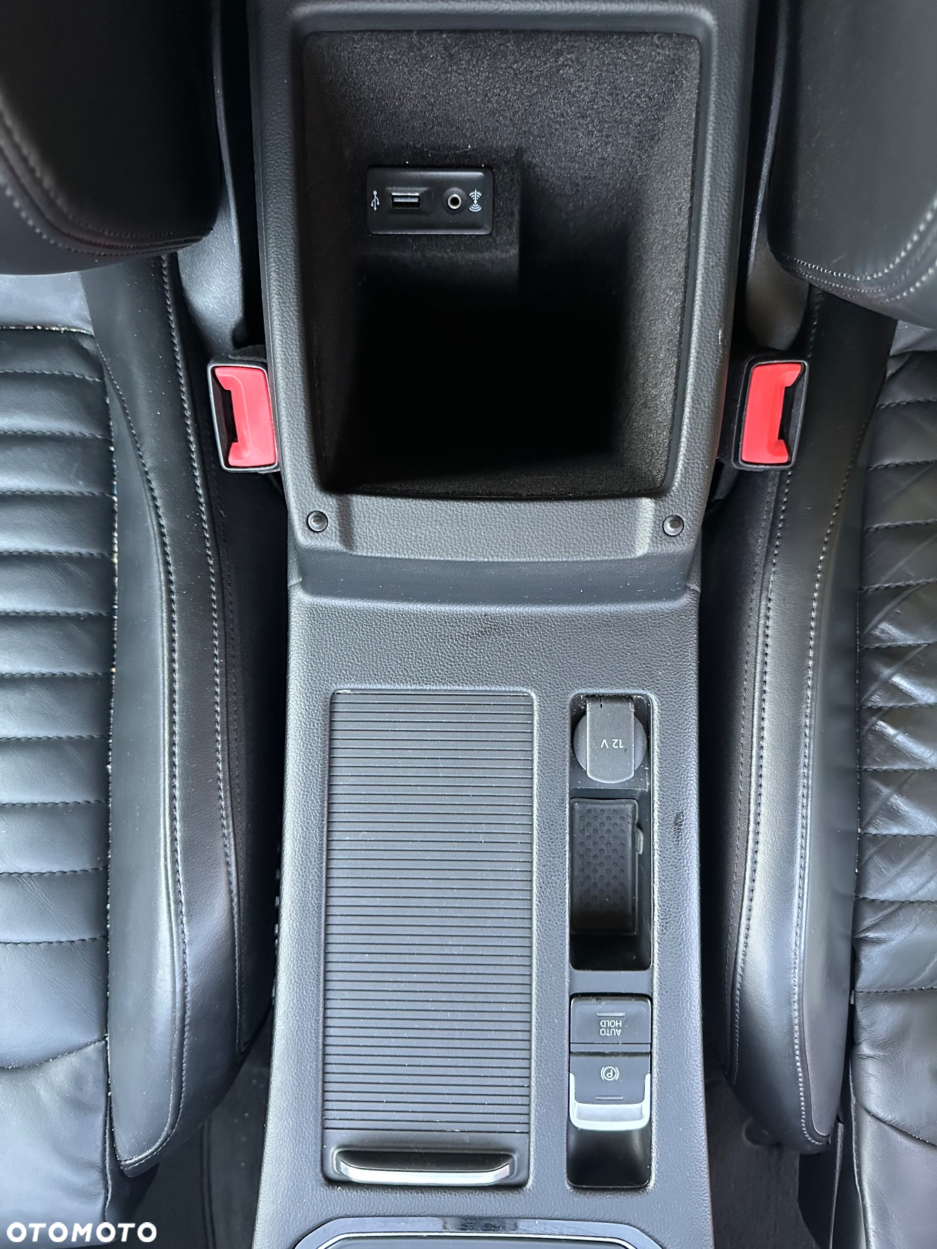 Volkswagen Passat 2.0 TDI BMT Highline DSG7 - 27