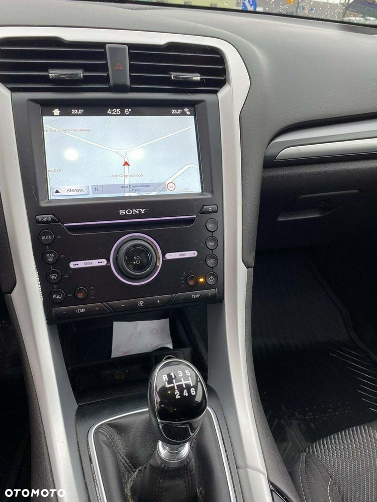 Ford Mondeo - 24
