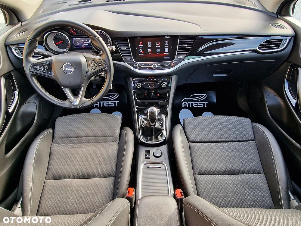Opel Astra 1.4 Turbo Edition - 9