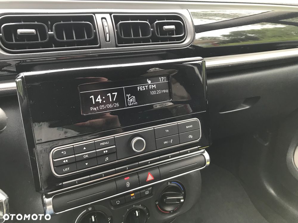 Citroën C3 Pure Tech 82 FEEL - 18