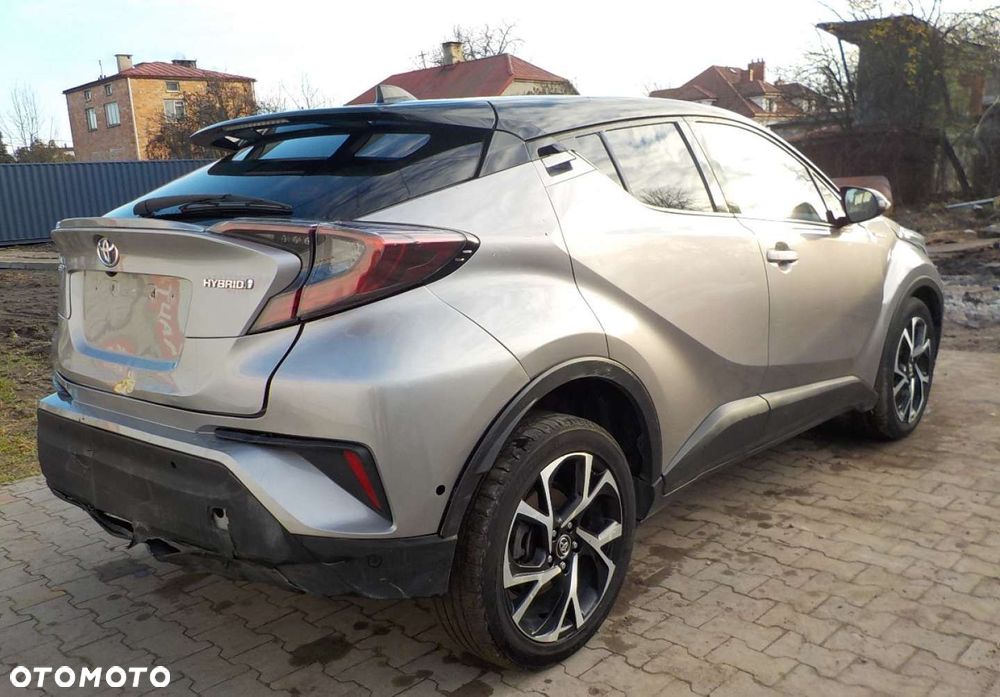Toyota C-HR - 21