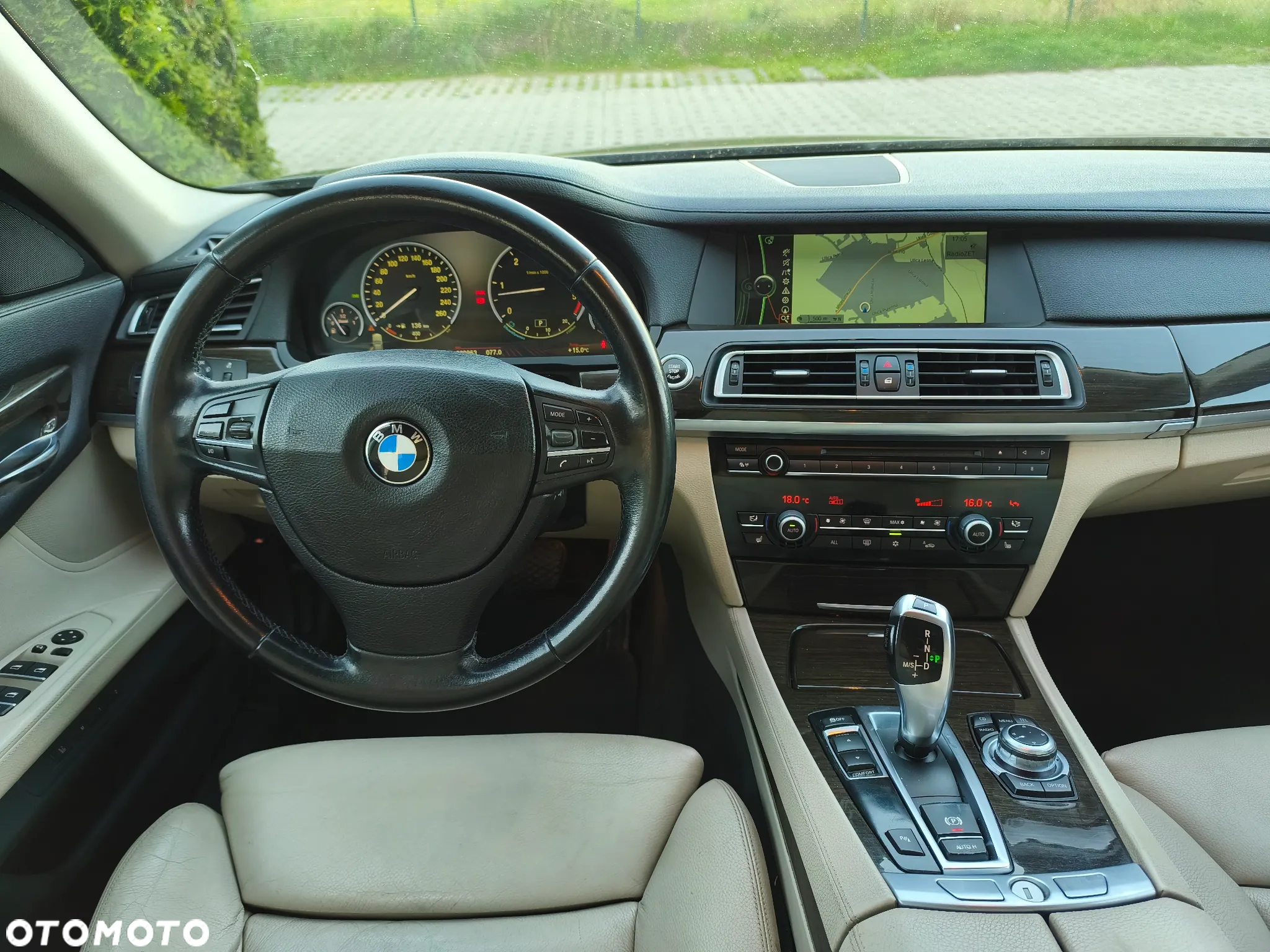 BMW Seria 7 730d - 10