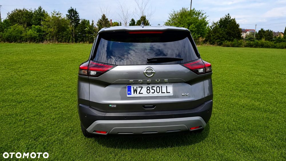Nissan Rogue - 5