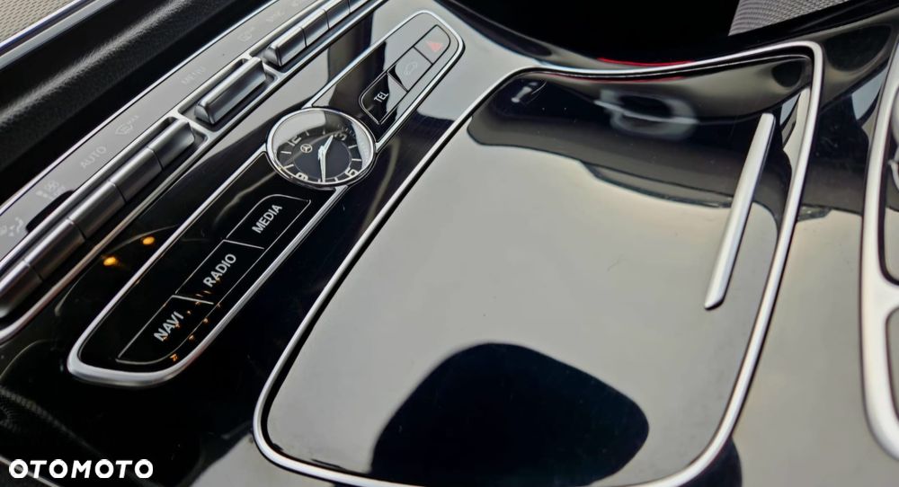 Mercedes-Benz Klasa E 220 d 9G-TRONIC - 9