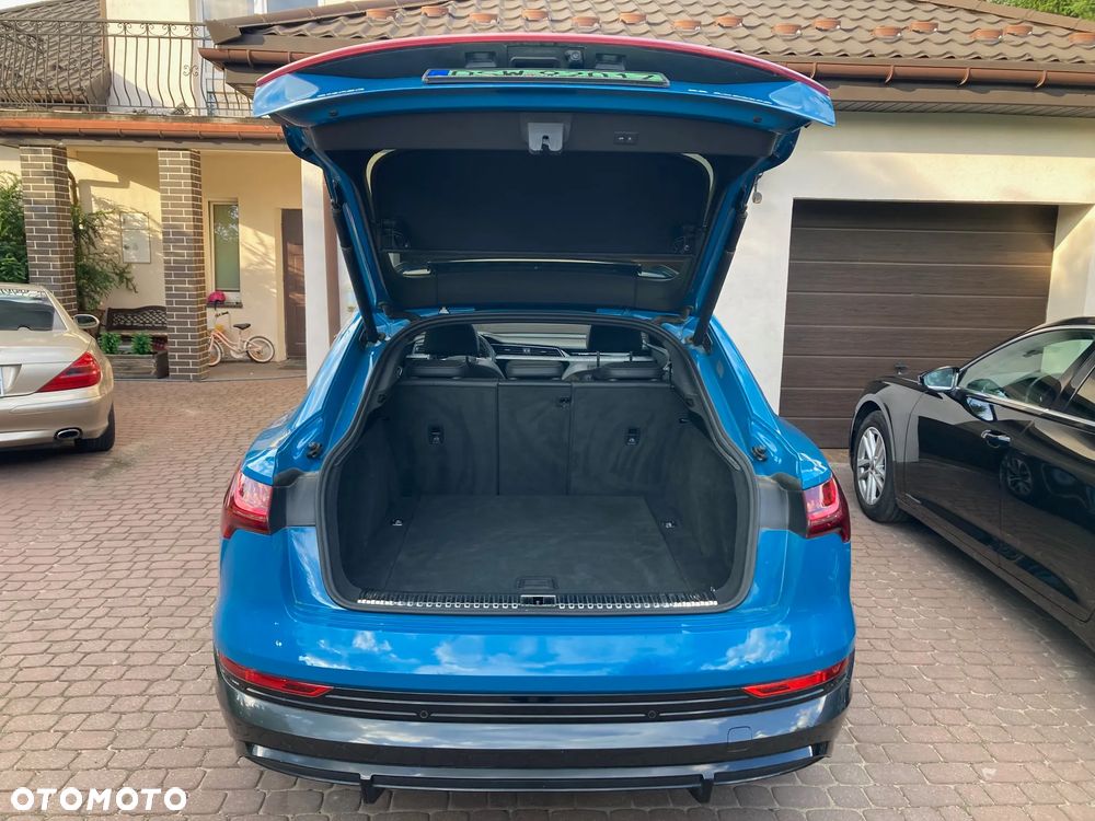 Audi e-tron Sportback 55 Quattro S Line - 29