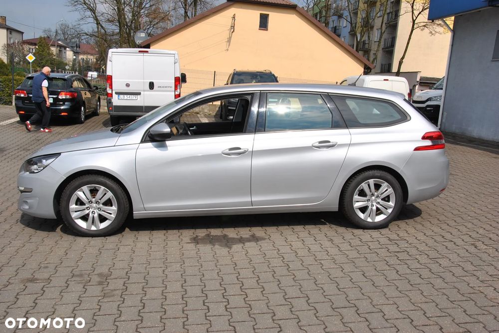Peugeot 308 1.6 BlueHDi Active S&S - 23