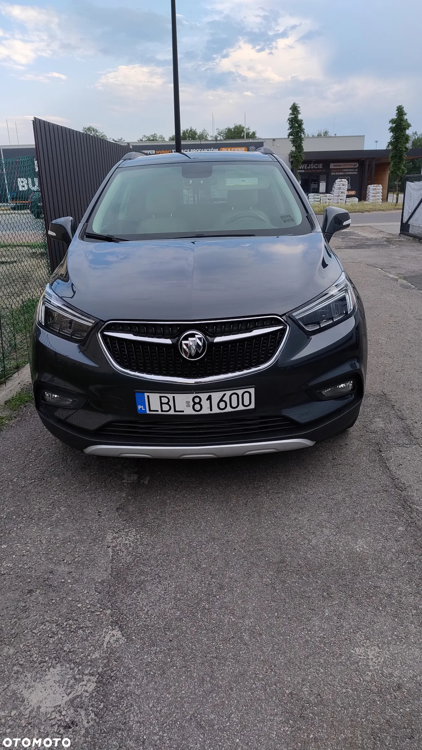 Buick Encore - 12