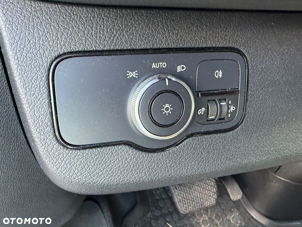 Mercedes-Benz 2023 Sprinter 317 CDI / Automat 9G/Alpine Sound/średni/Klima/Kamera/bdb stan - 18