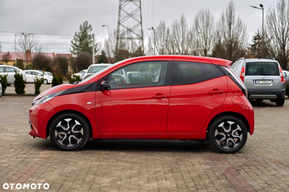 Toyota Aygo x-play Edition S+ - 11