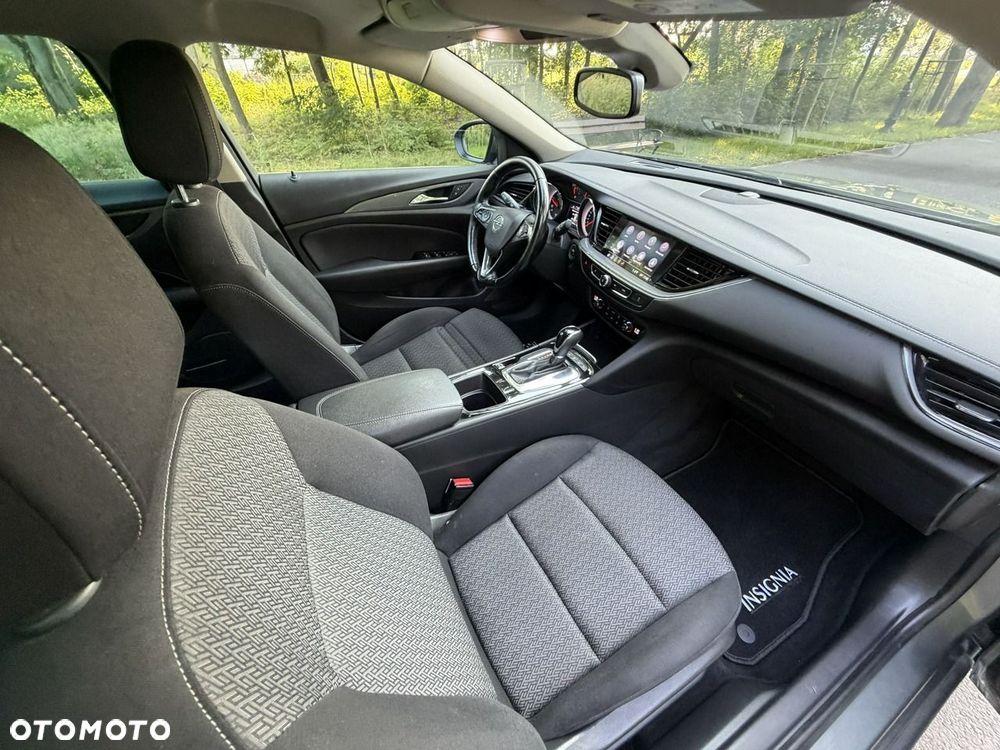 Opel Insignia - 31