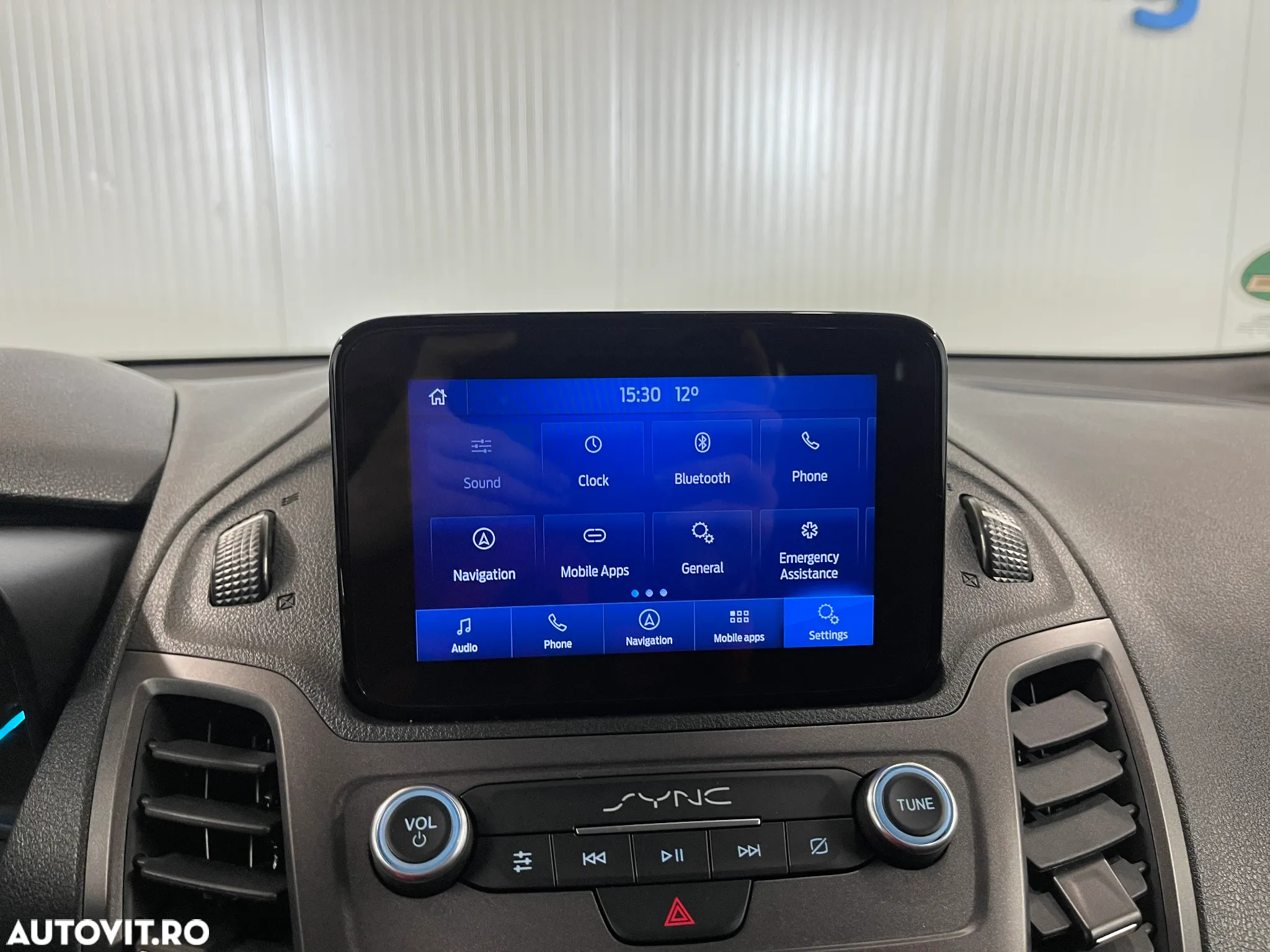 Ford Transit Connect - 12