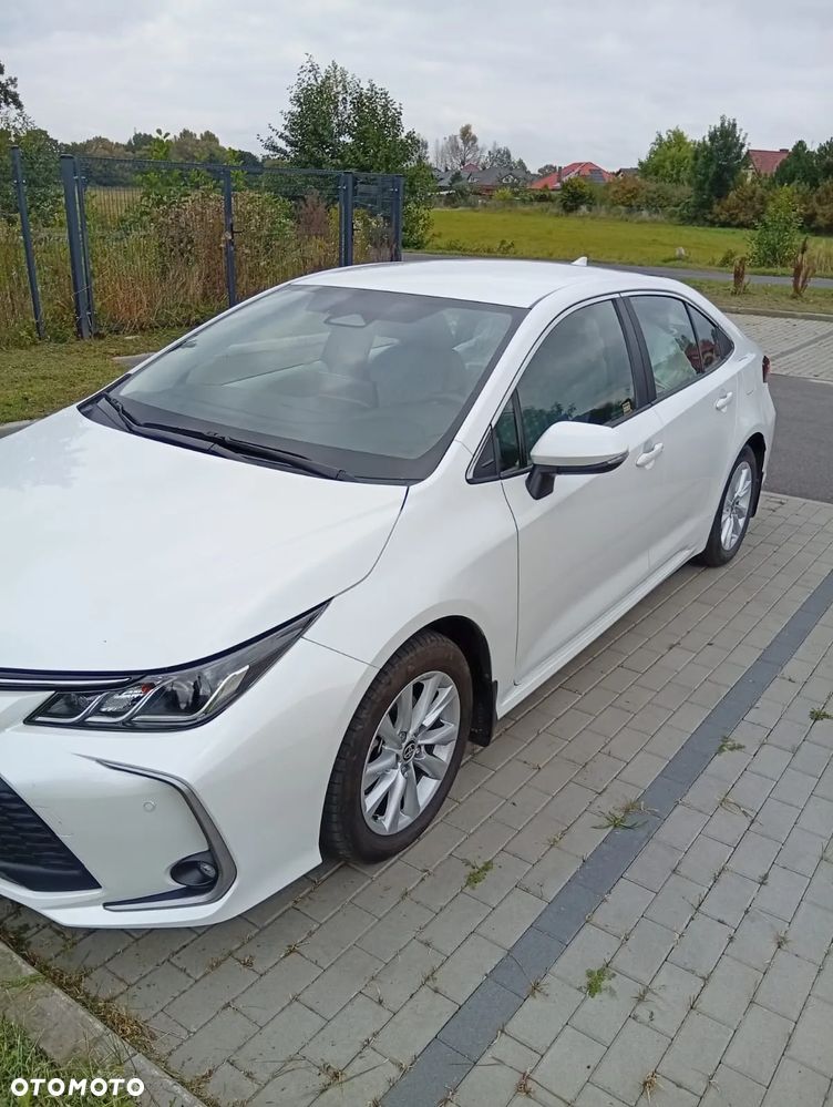 Toyota Corolla - 4