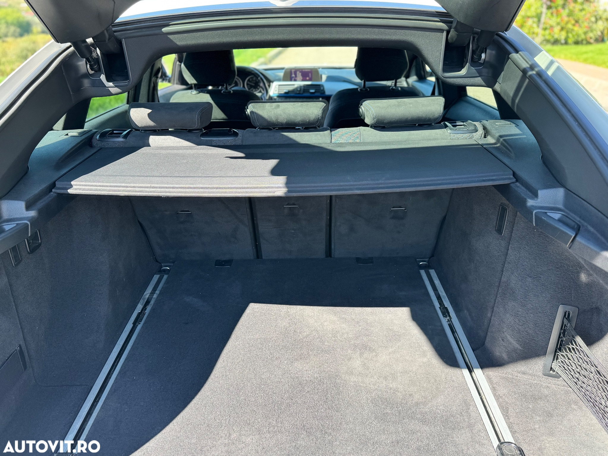 BMW Seria 3 320d - 23