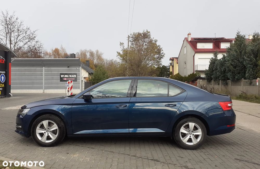 Skoda Superb - 2