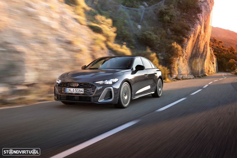 Audi A5 Limousine e-hybrid quattro