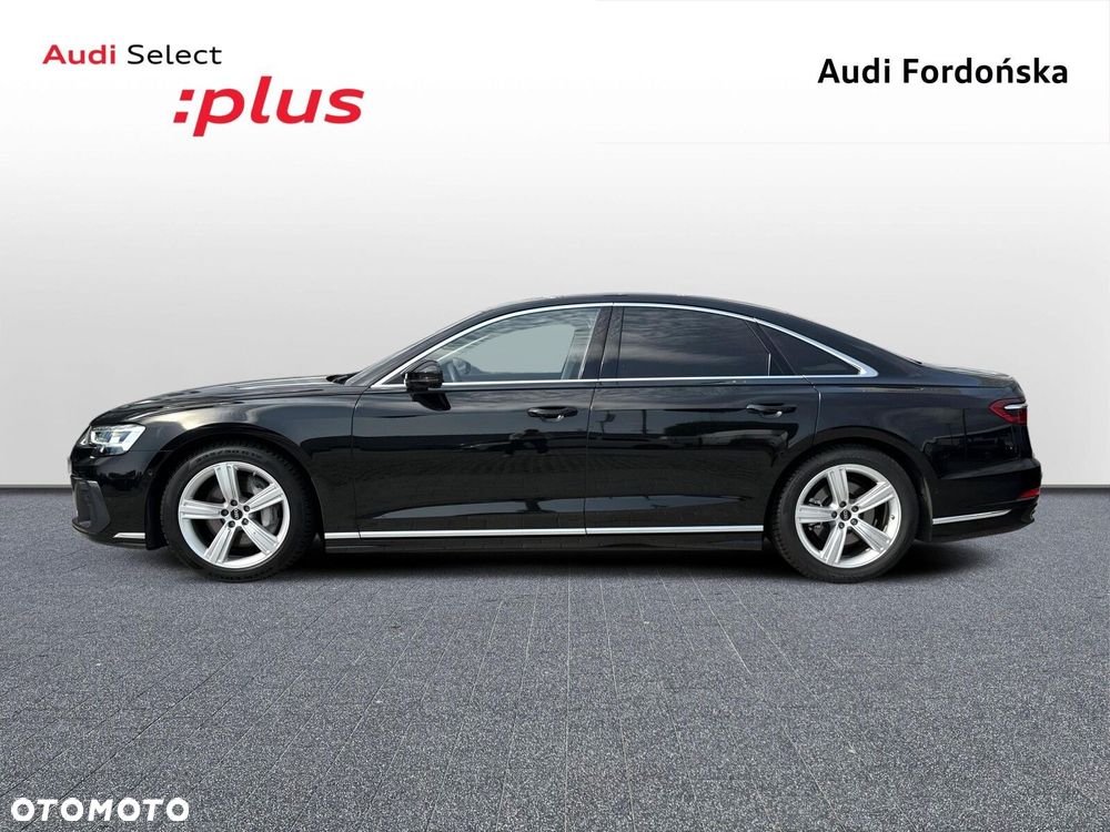 Audi A8 - 4