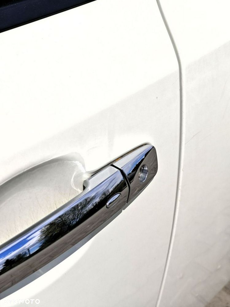Nissan Leaf - 23