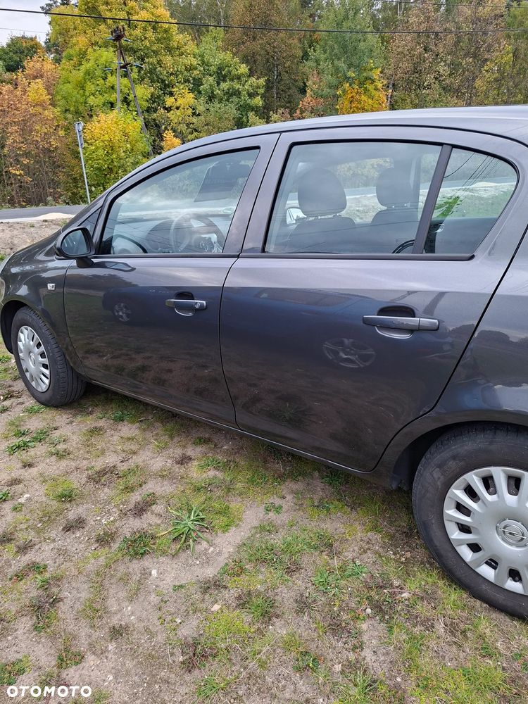 Opel Corsa - 3