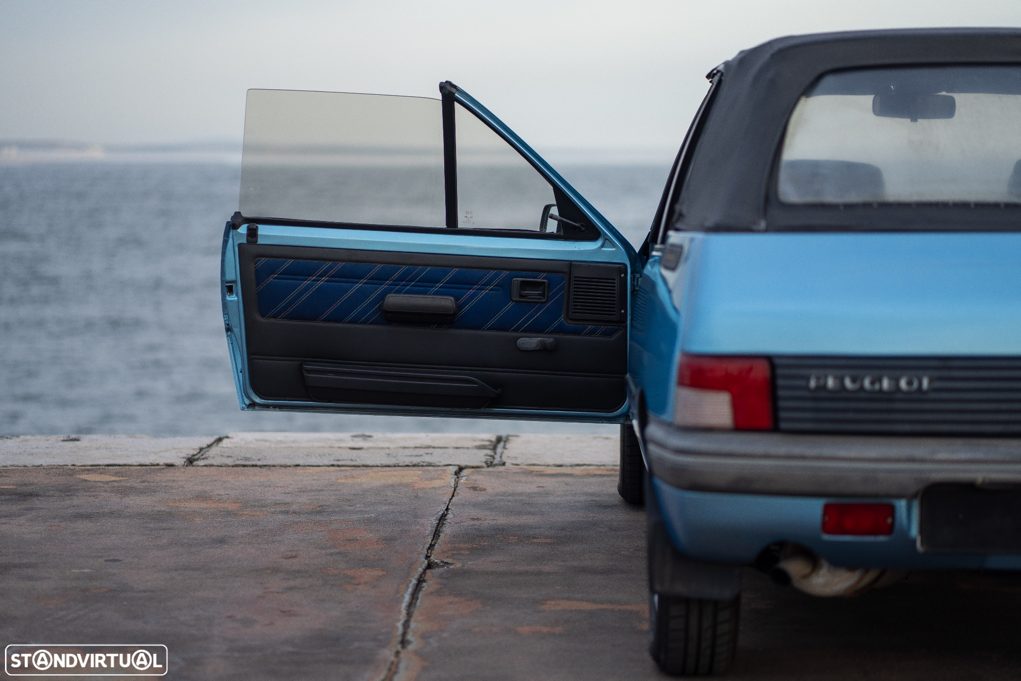 Peugeot 205 Cabrio 1.4 CT - 18
