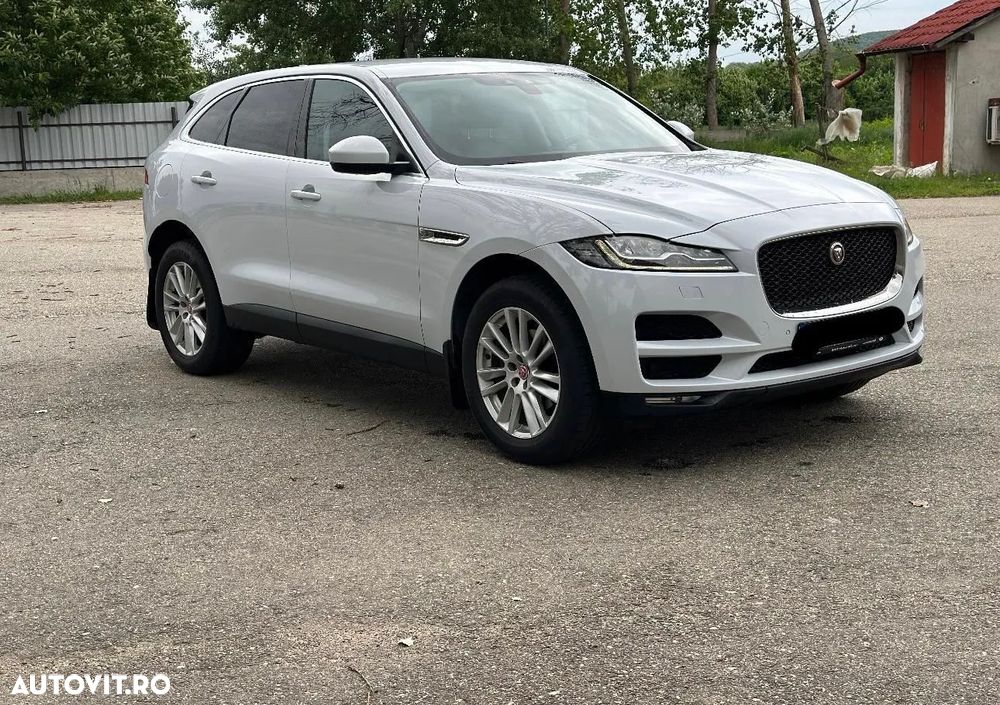 Jaguar F-Pace - 3