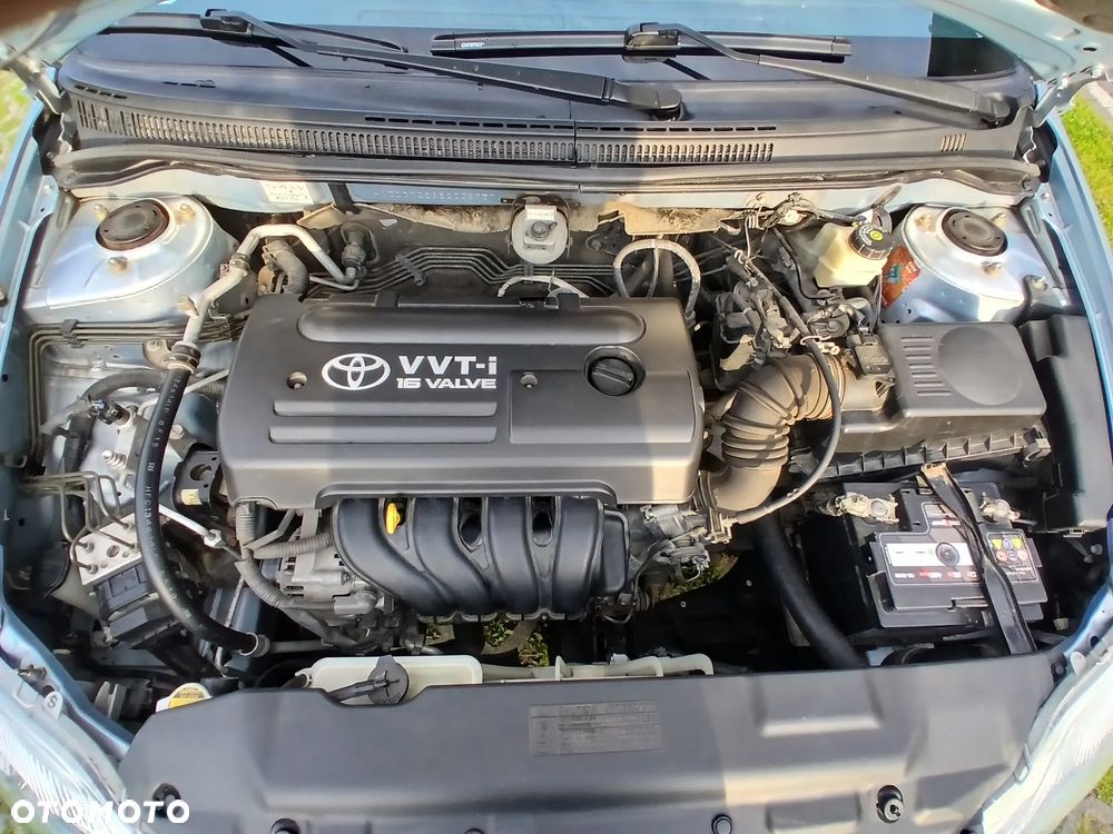 Toyota Corolla ver-1-4-vvt--i-terra-polaris - 12