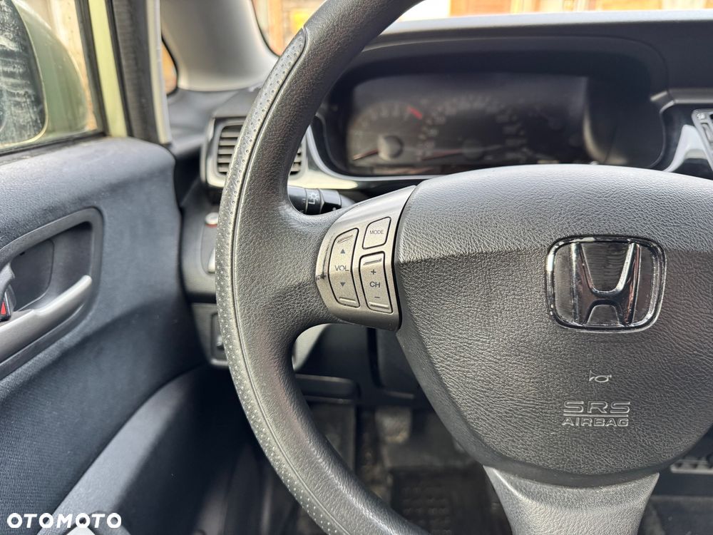 Honda FR-V 2.0 Comfort - 17
