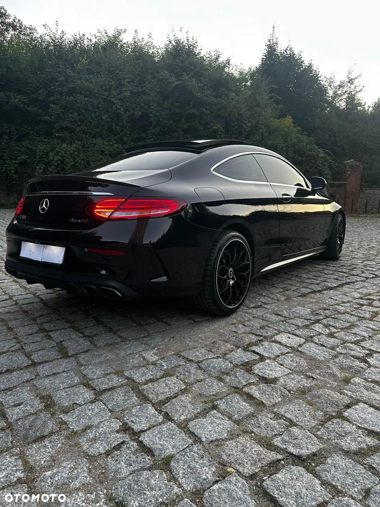 Mercedes-Benz Klasa C 300 4MATIC 9G-TRONIC - 34
