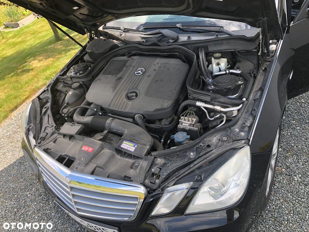 Mercedes-Benz Klasa E 220 CDI BlueEff - 18