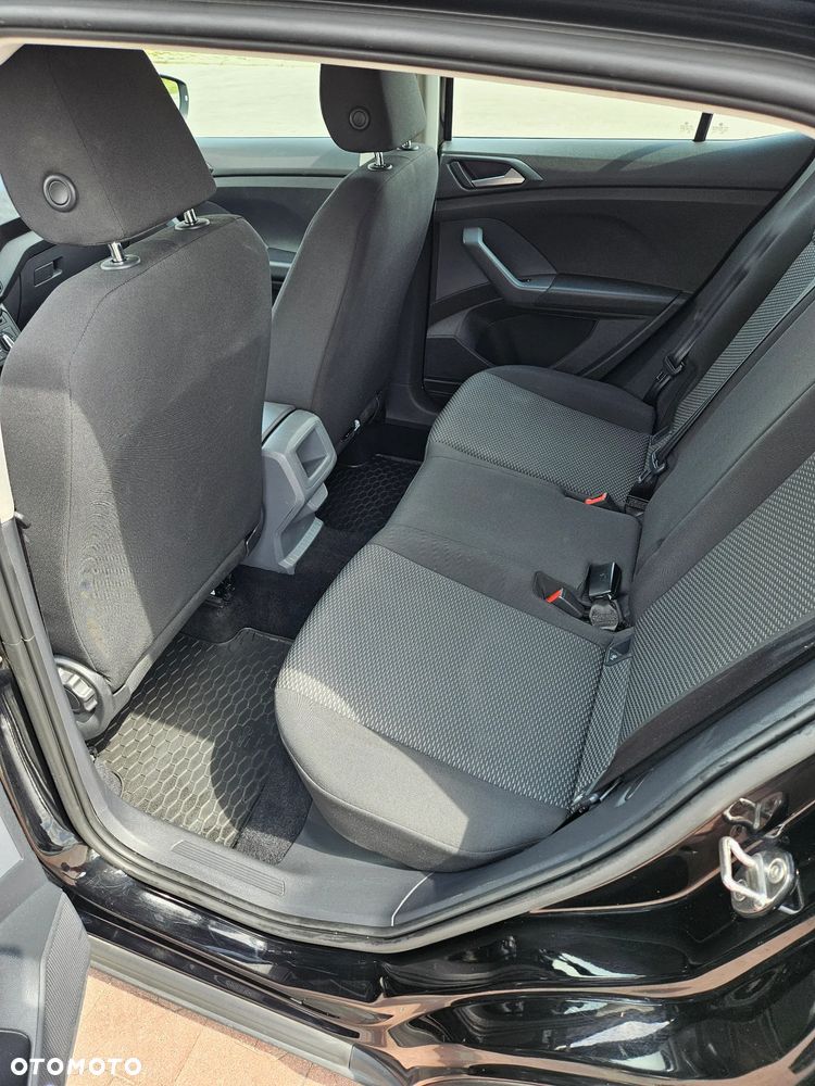 Volkswagen T-Cross 1.0 TSI - 4
