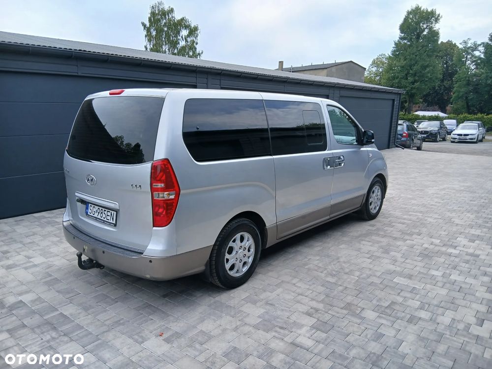 Hyundai H-1 2.5 CRDi Travel Comfort - 5