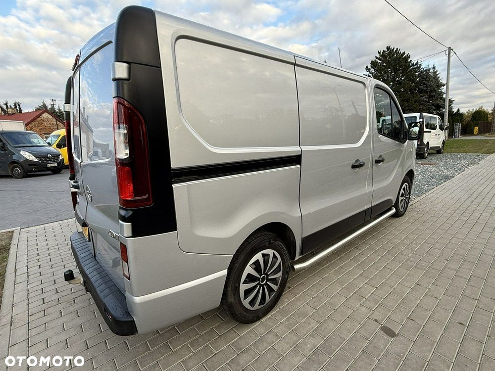 Opel Vivaro - 4