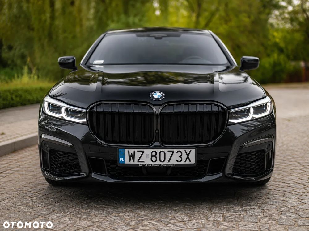 BMW Seria 7 750i xDrive - 5