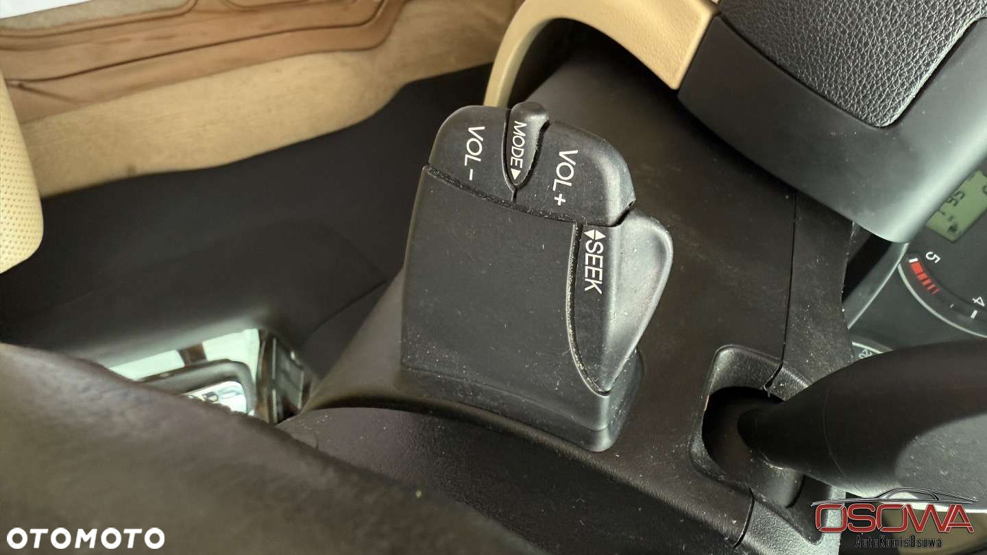 Ford Mondeo - 34