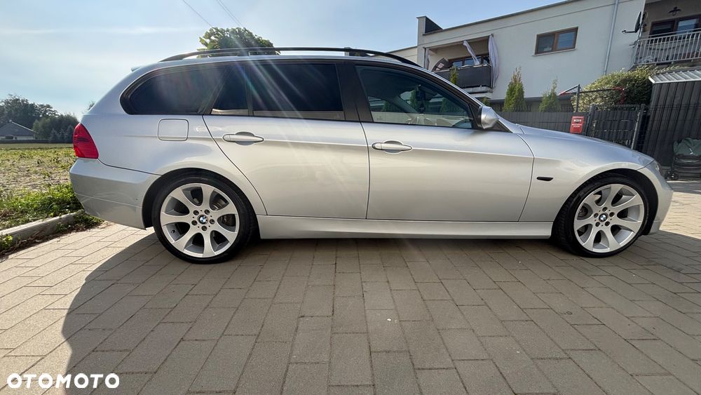 BMW Seria 3 - 25