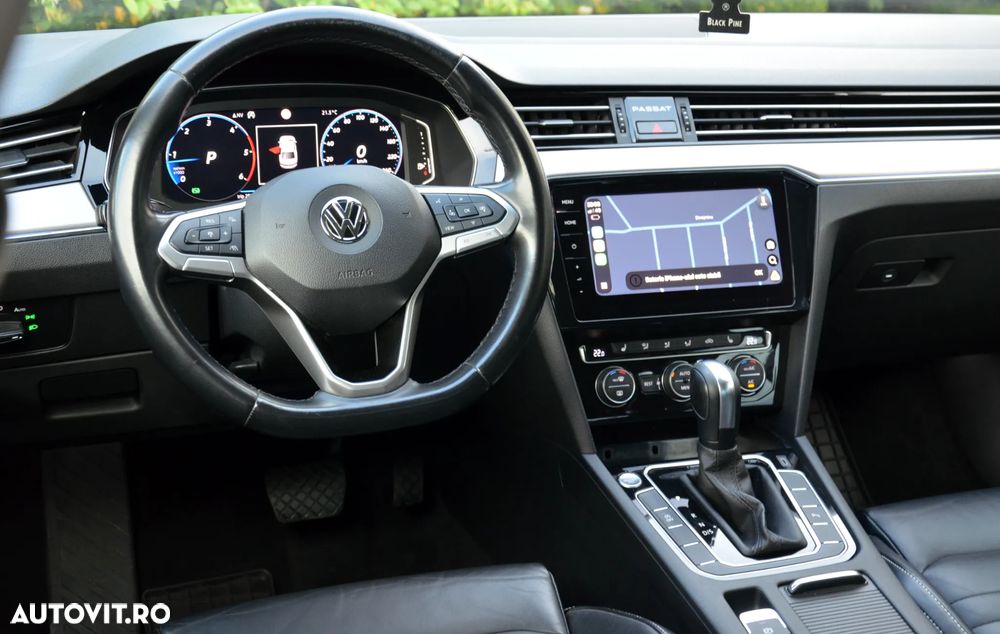 Volkswagen Passat - 20