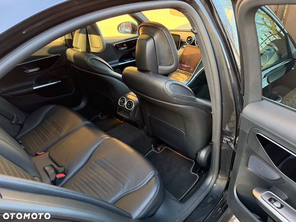 Mercedes-Benz Klasa C 220 d 9G-TRONIC AMG Line - 20