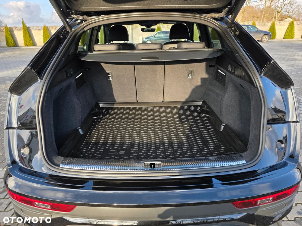 Audi Q5 Sportback - 6