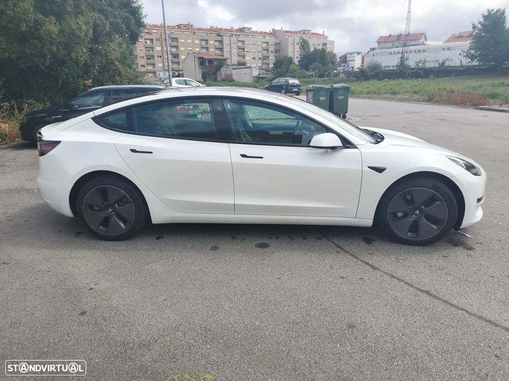 Tesla Model 3 Tração Traseira - 4