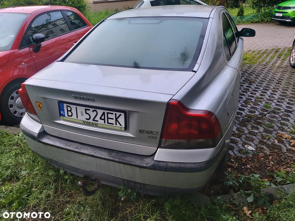 Volvo S60 2.4 D5 - 4