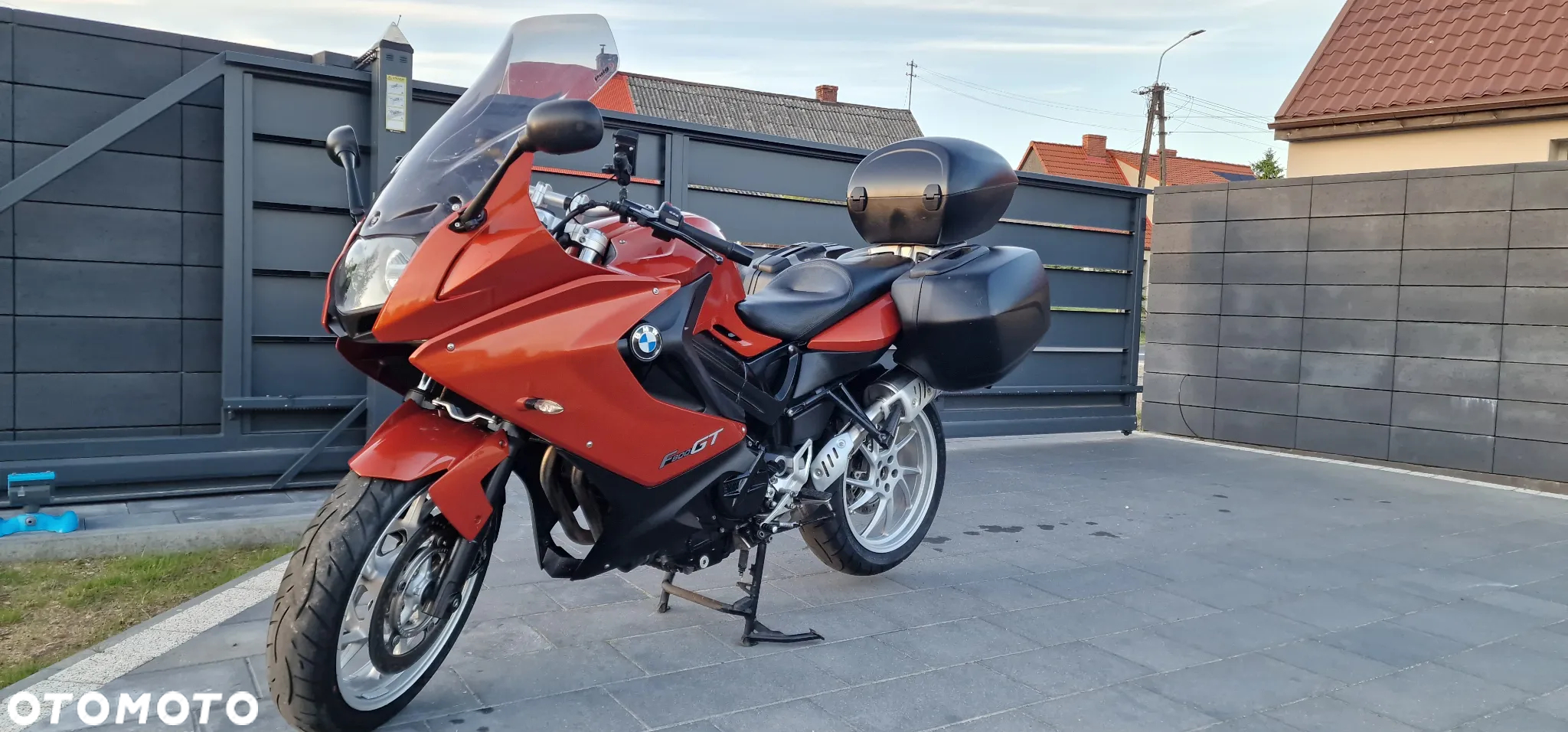 BMW F - 23