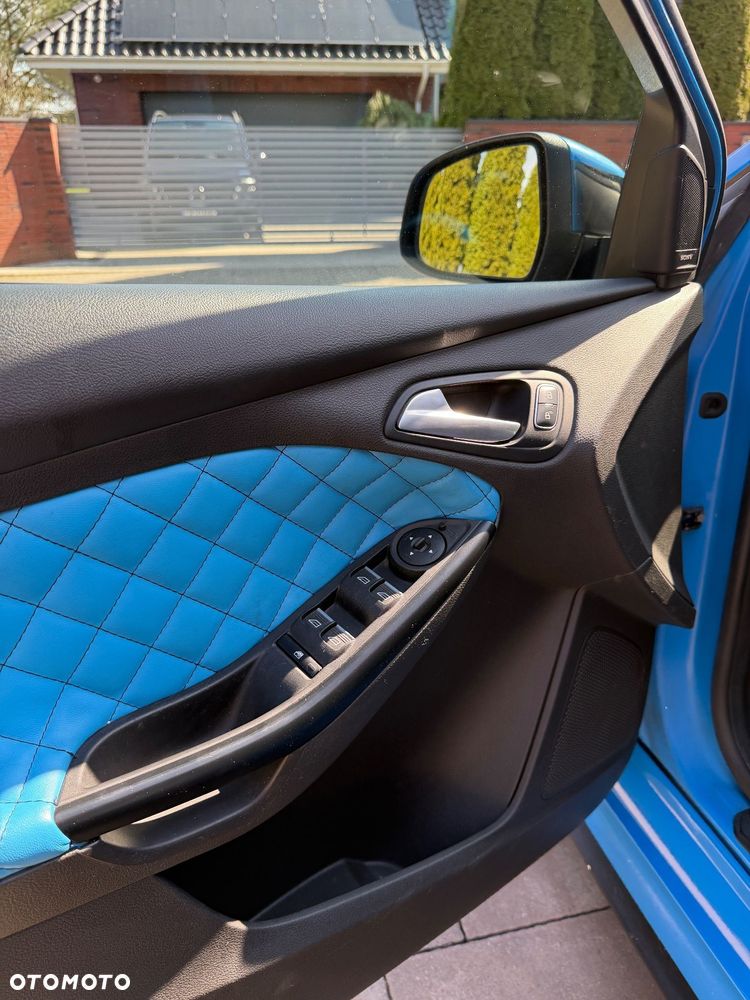 Ford Focus 2.3 EcoBoost S&S Allrad RS Blue & Black - 30