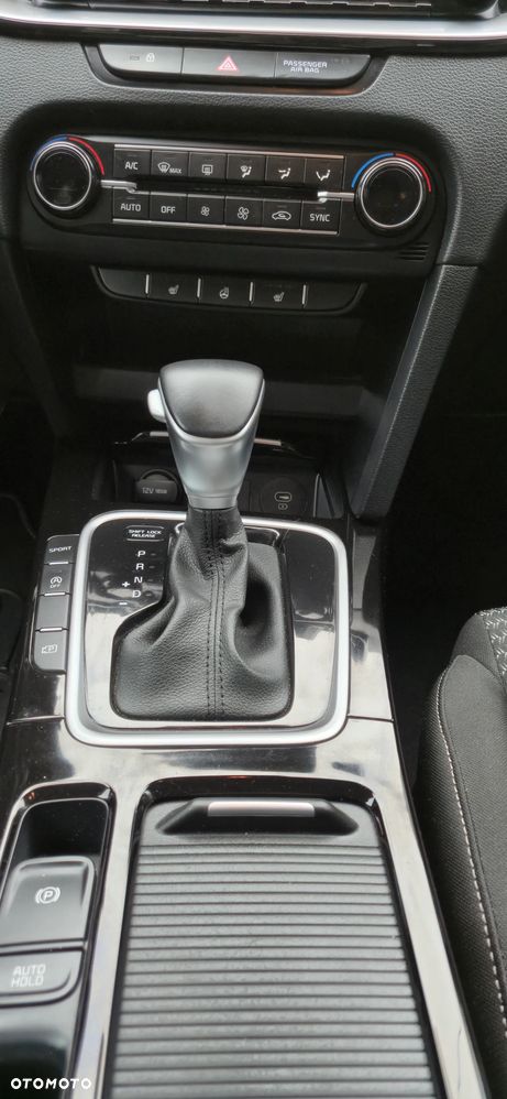 Kia Ceed 1.5 T-GDI L DCT - 12