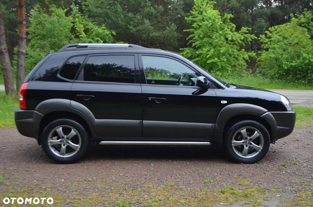 Hyundai Tucson 2.0 2WD GLS Style - 10