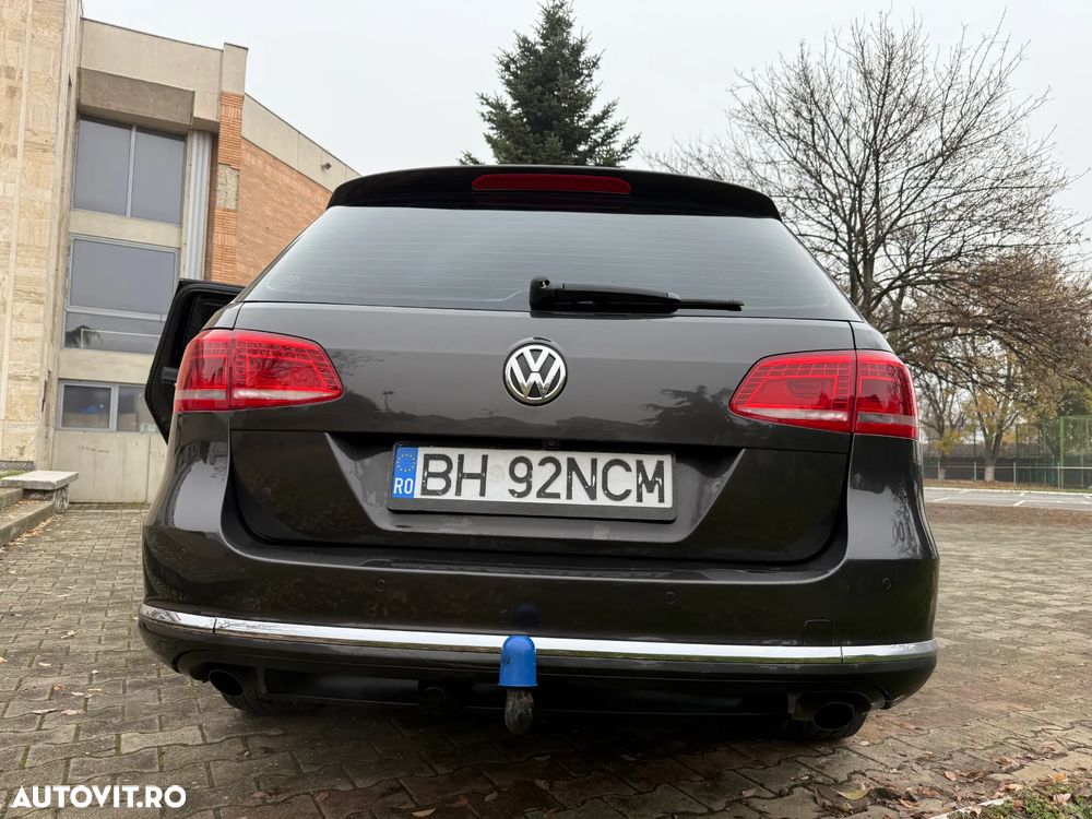Volkswagen Passat Variant 2.0 TDI 4Motion BlueMotion Technology Highline DSG - 5
