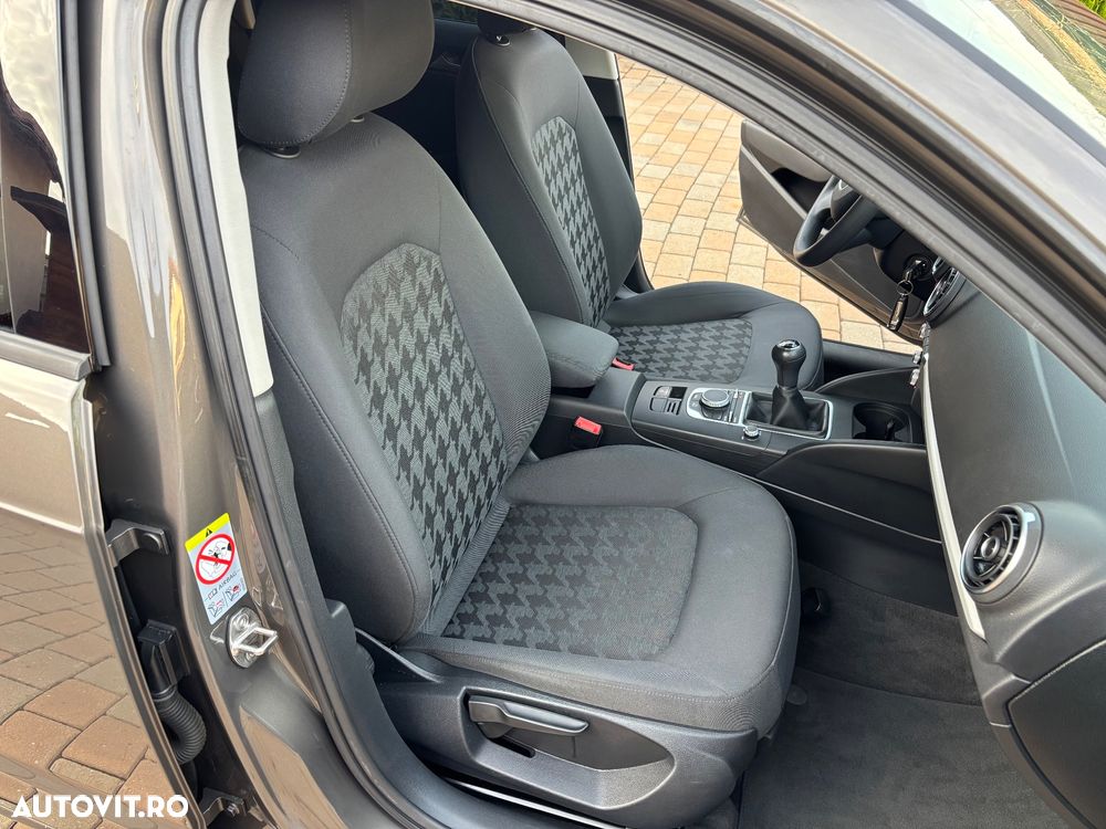 Audi A3 1.4 TFSI ack Ambition - 17