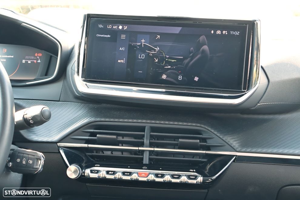 Peugeot 208 1.2 PureTech Allure - 9