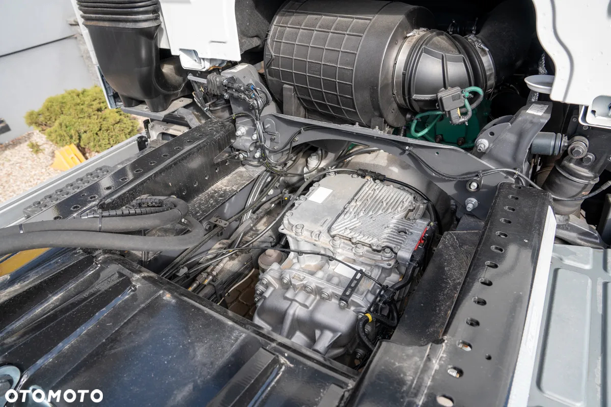 Volvo FM 500 6x2 - 12