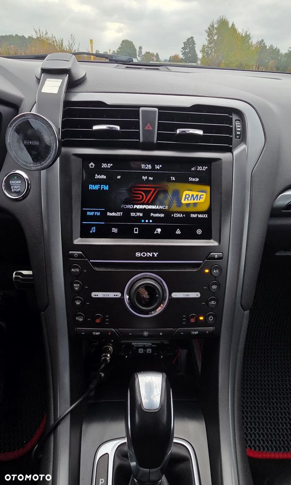 Ford Mondeo - 8