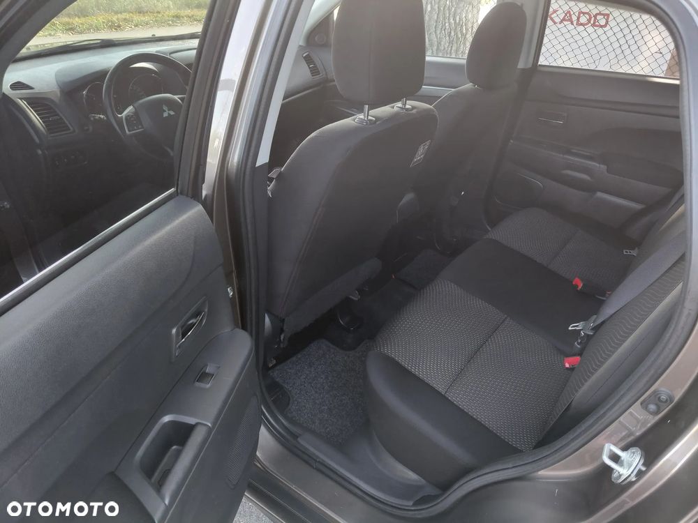 Mitsubishi ASX 1.8 DID Instyle NAVI AS&G - 19