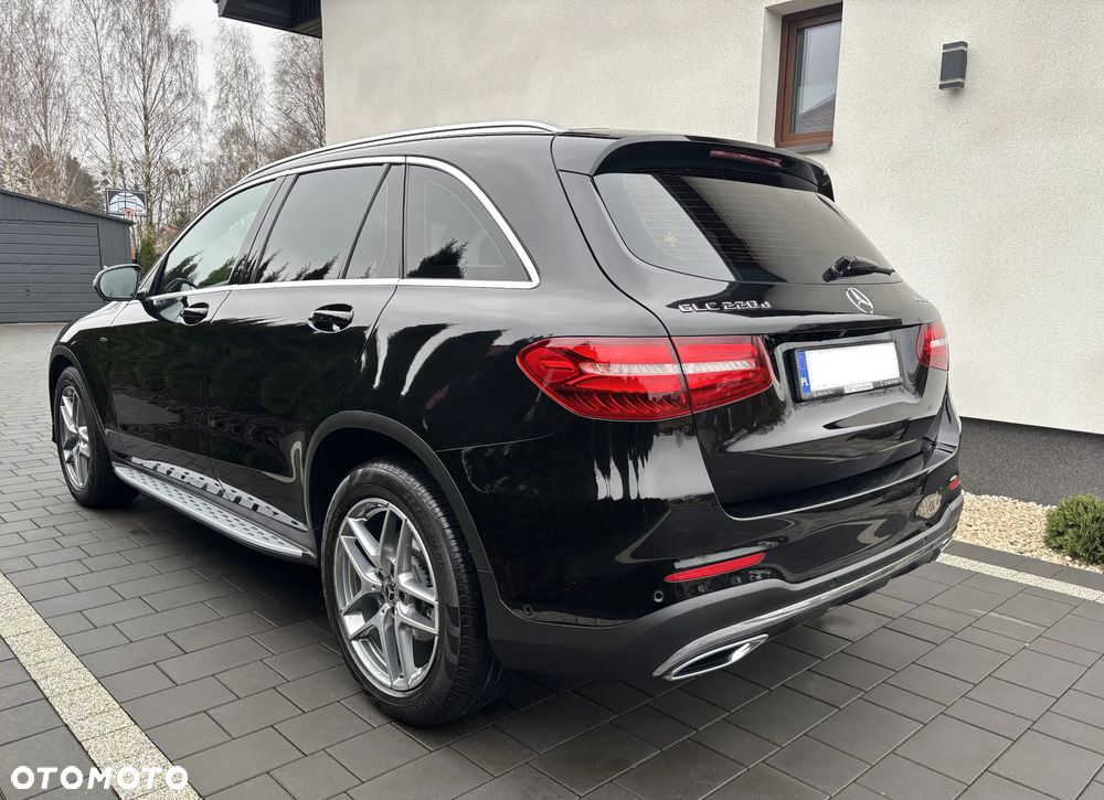 Mercedes-Benz GLC - 4